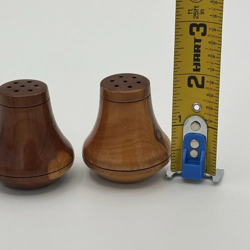 Vintage Turned Wood Salt Pepper Shakers Mini Wooden‎ Spice Set Rustic Decor